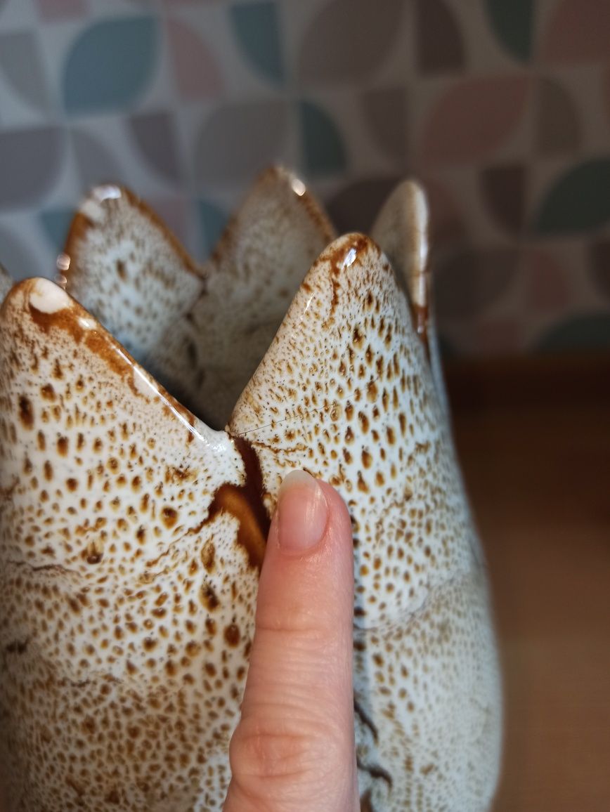 Stary ceramiczny wazon vintage PRL kwiat tulipan cebula bulwa kwiatek