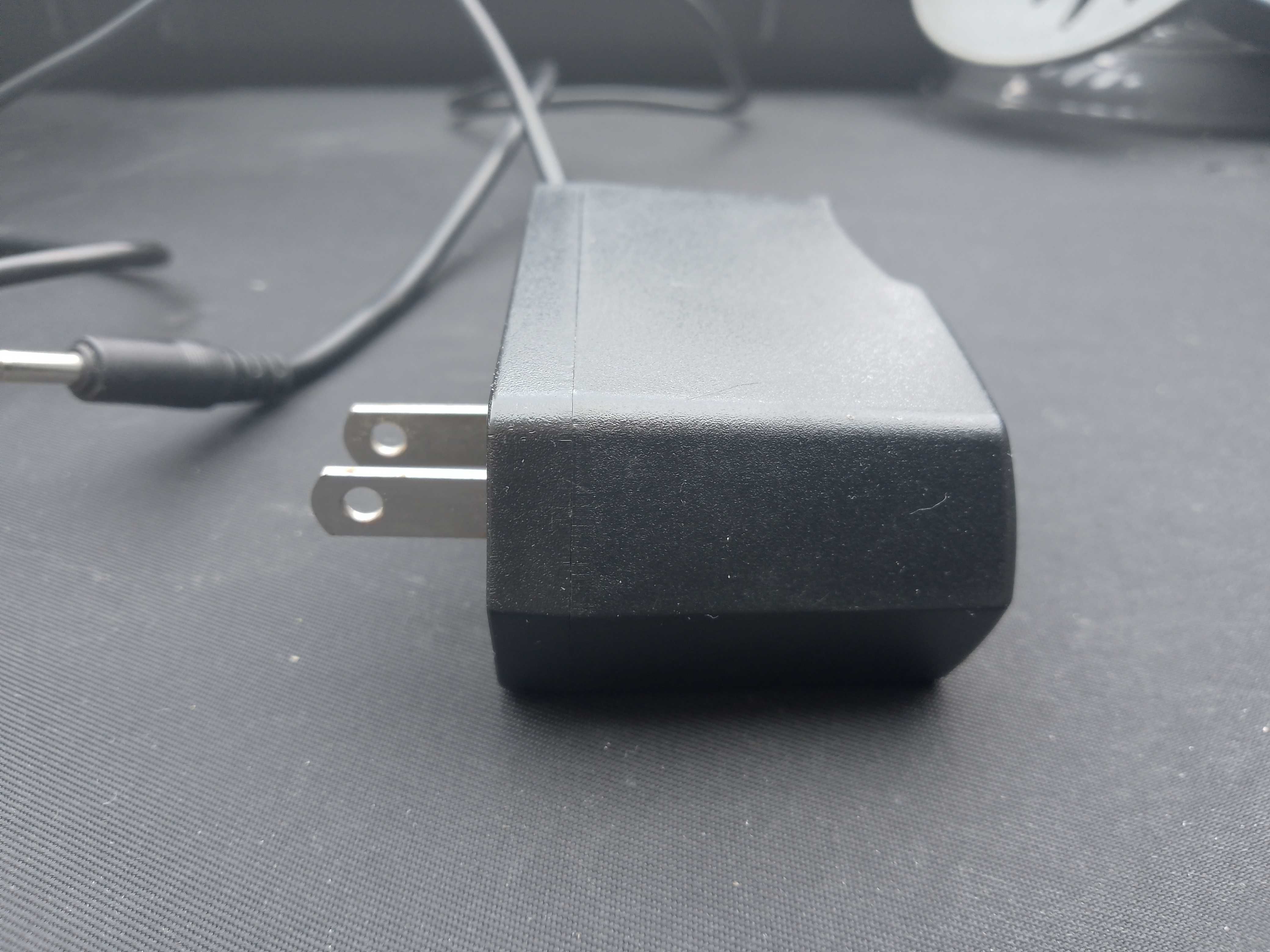 AU PlugBicycle Parts  Ładowarka rowerowa Światła rowerowe DC 8,4 V 1A