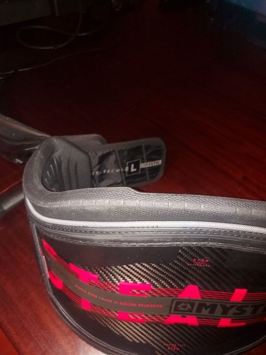 Kitesurf (prancha + arnes + saco)