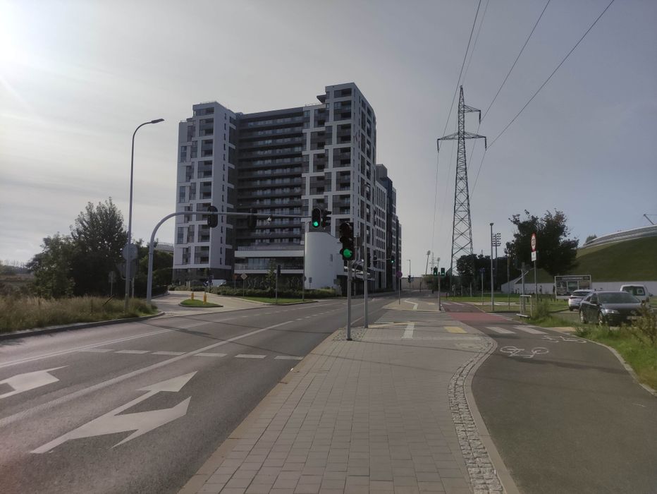 Miejsce w hali garażowej