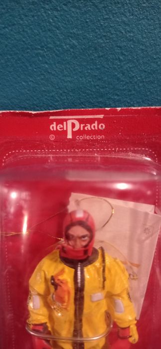 delPrado seria Strażacy świata strażak - nurek 2003 r. figurka nowa