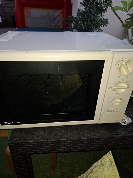 Microondas como novo