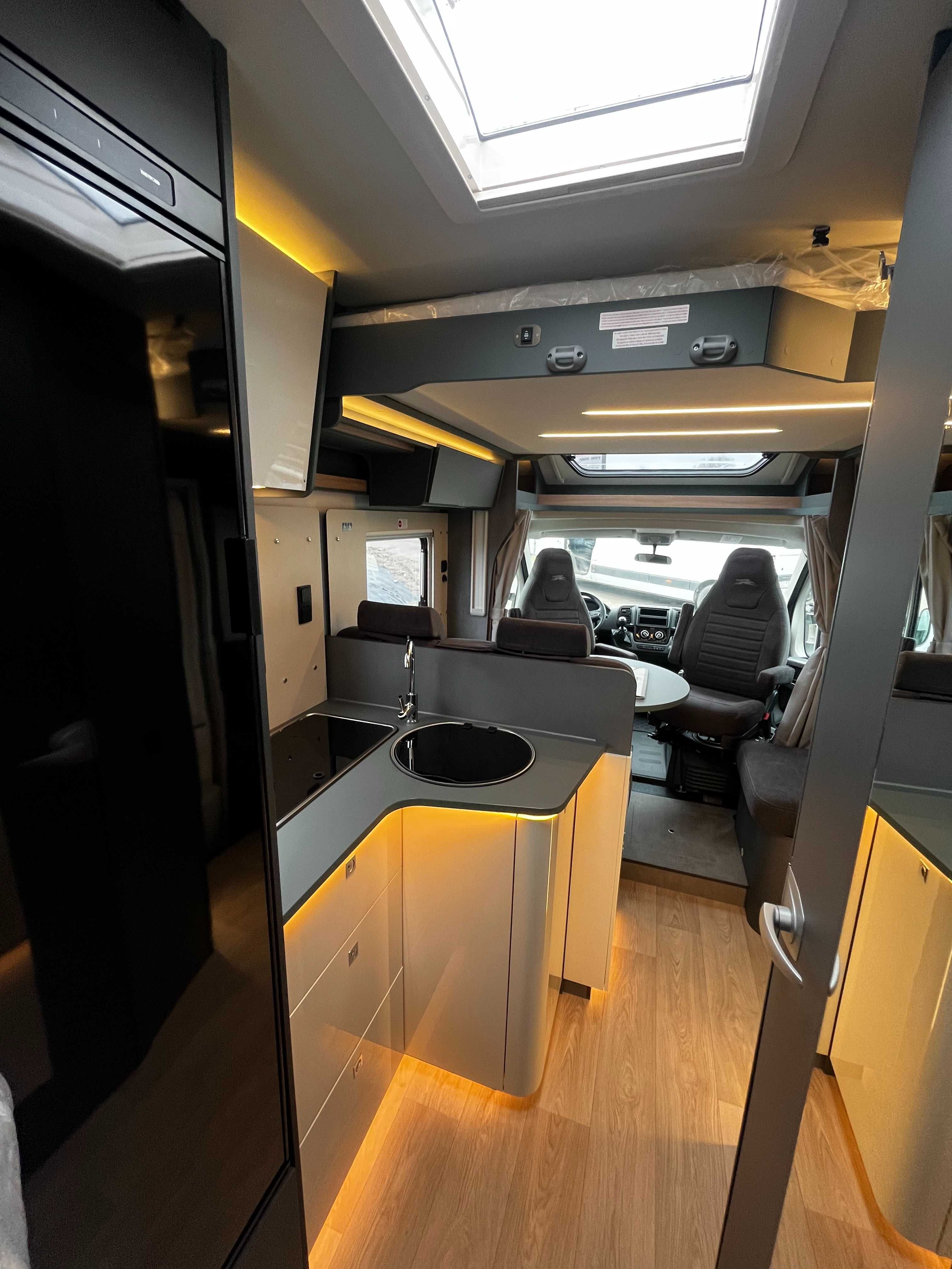 Kamper Nowa LAIKA KOSMO L319 Hit Hymer XCAMP