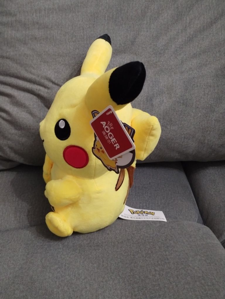 Maskotka Pokemon Pikachu 24cm