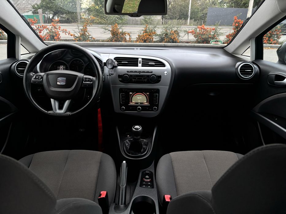 Продам Seat Leon 2011
