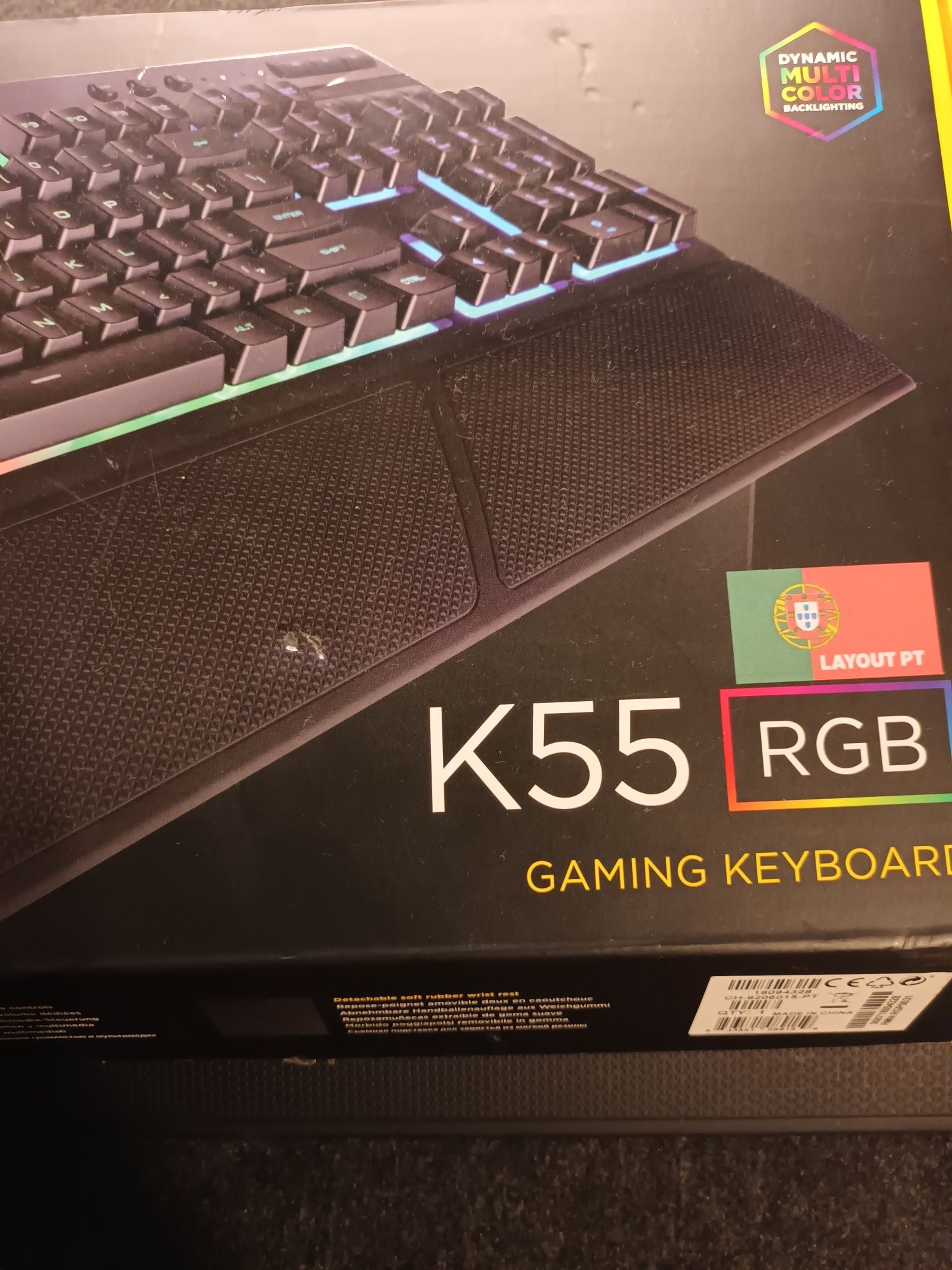 Teclado Corsair k55 rgb