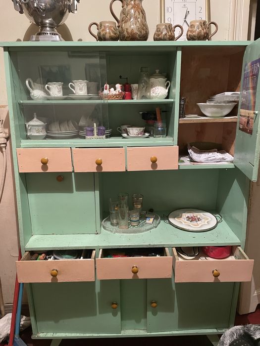 Меблі вінтаж 70-х для кухні,дачі,вітальні