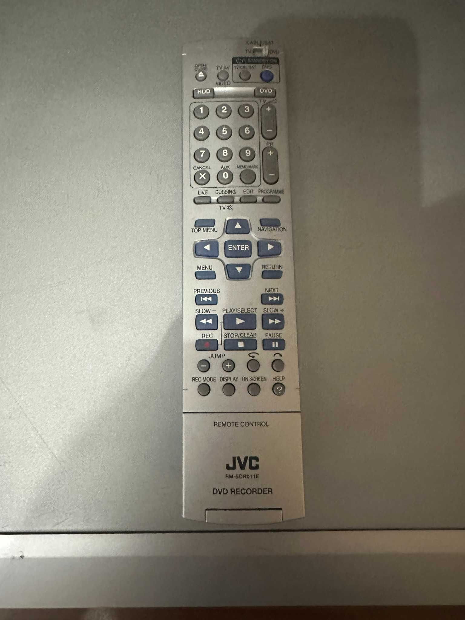 Nagrywarka DVD JVC DR-MH200 SE z HDD 160