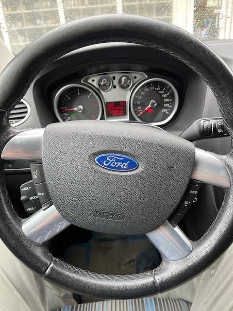 Ford Focus MK2  TDCI 1.6 Super wyposażenie !