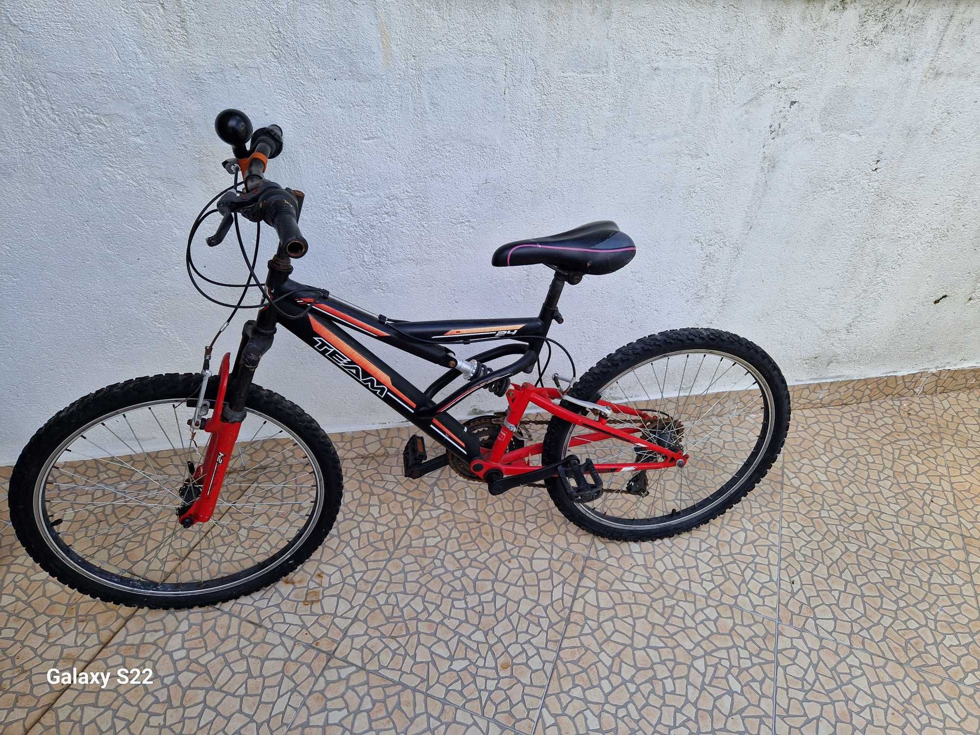 Bicicleta roda 17