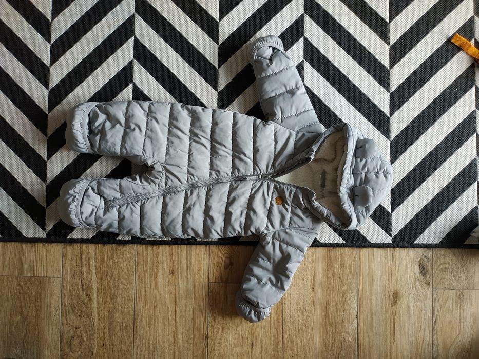 Kombinezon zimowy z kapturem, szary, cieply 74 HM