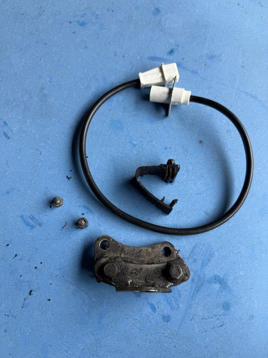 Czujnik polozenia walu fiat 126p el