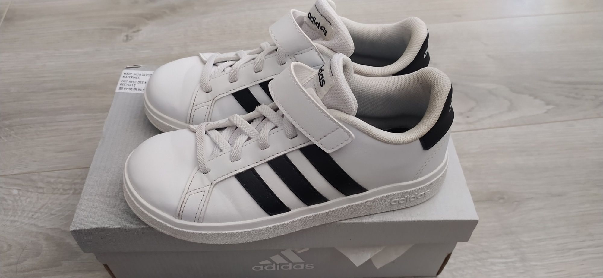 Buty Adidas dla chłopca roz 32