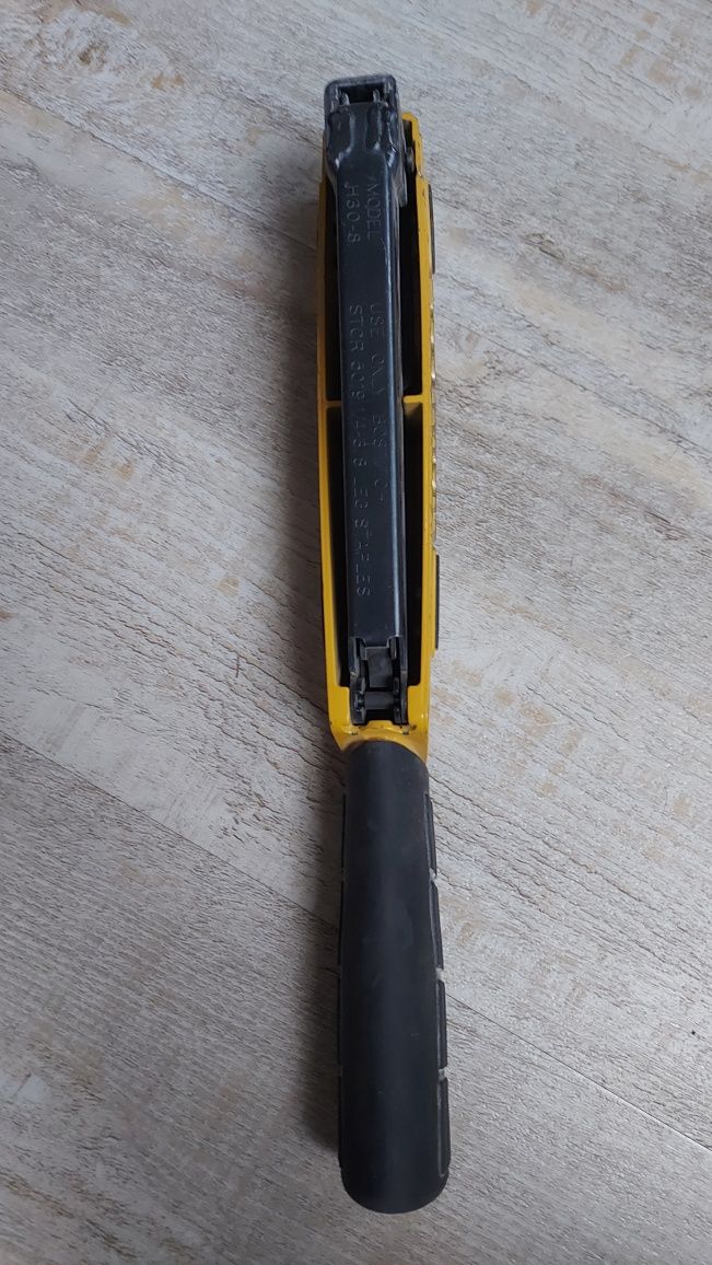 Sprzedam Traker Bostitch