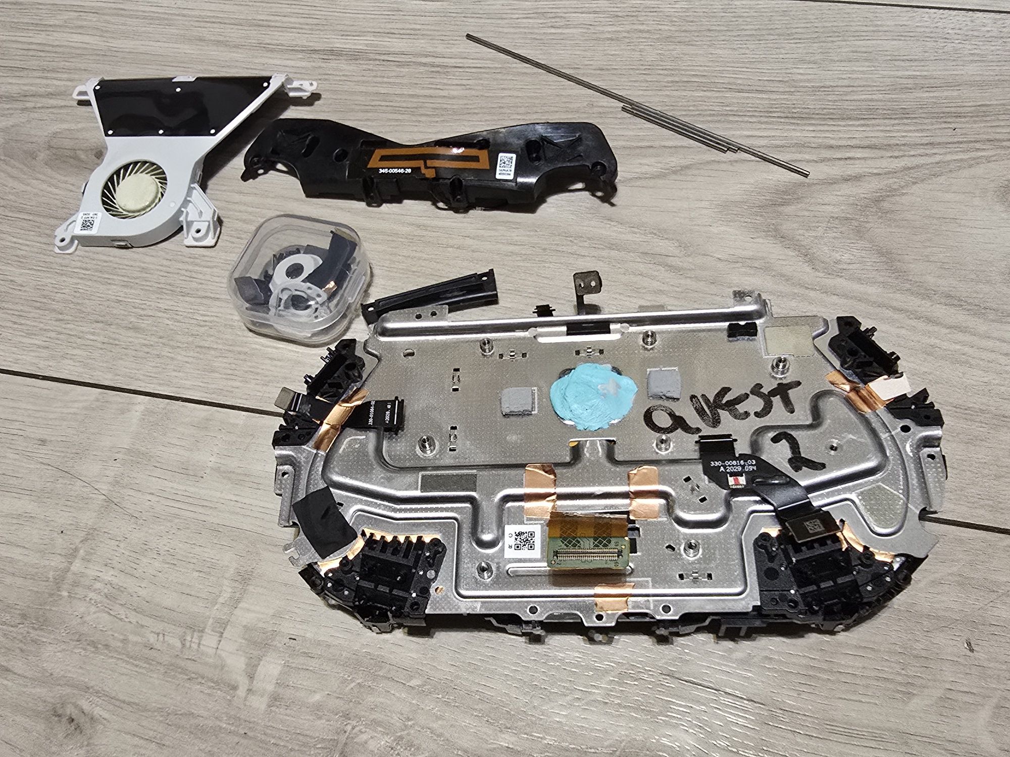 Części zestaw Oculus Quest 2 Antena LCD Wentylator Śrubki Mix