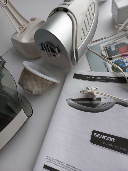 Ручний акумуляторний пилосос SENCOR Cordless Vacuum Cleaner SVC 220 SL
