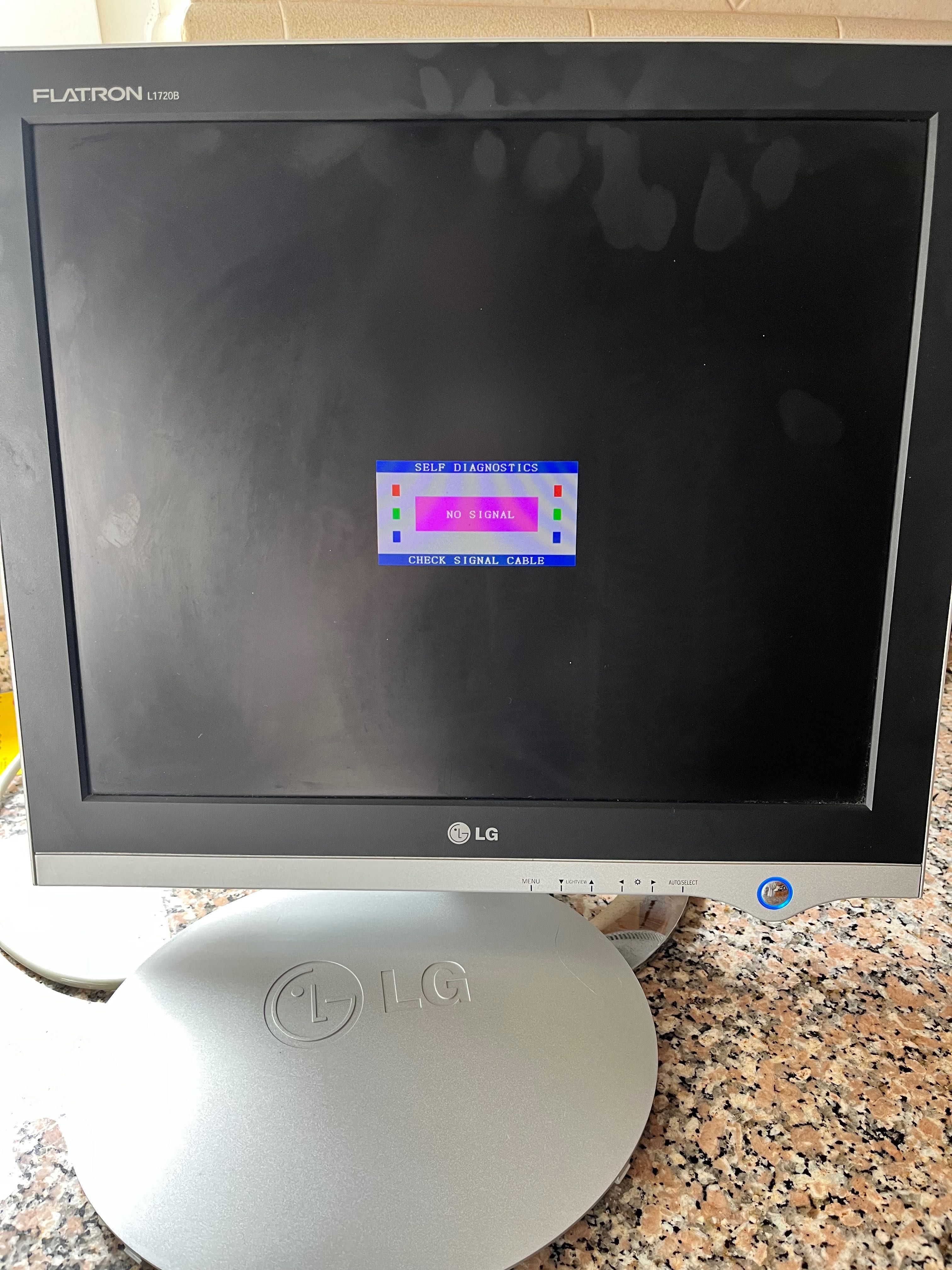 Monitor LG cinzento