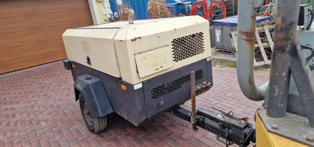 Kompresor śrubowy 7m doosan ingersoll rand  (atlas comp air)