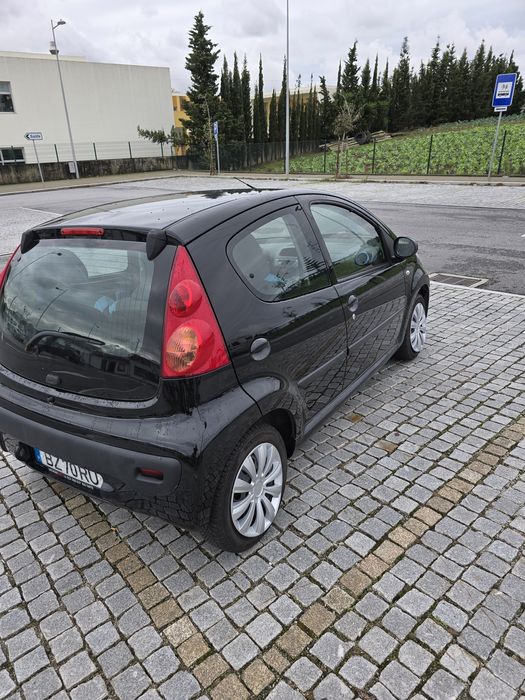 Peugout 107  de 2008