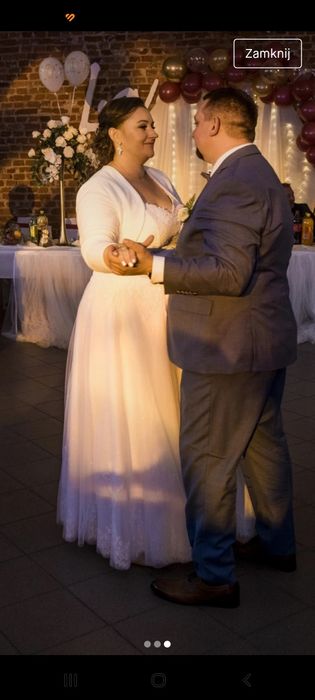 Piekna Suknia ślubna