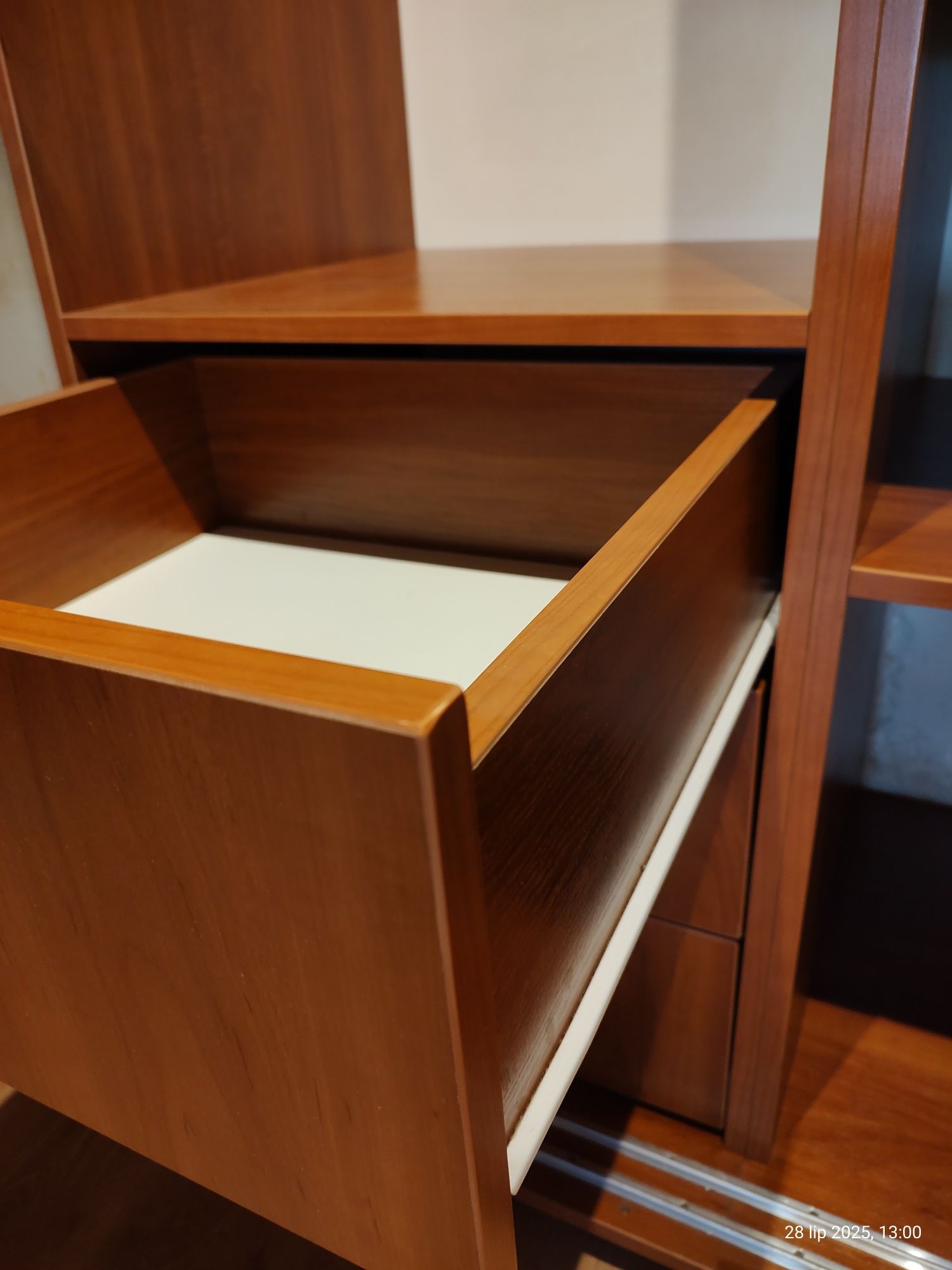 Szafa przesuwna 303,5x238x65,5