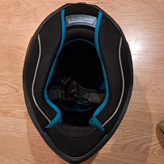 Мотошолом MT STINGER 2 A1 Solid Matt Black L