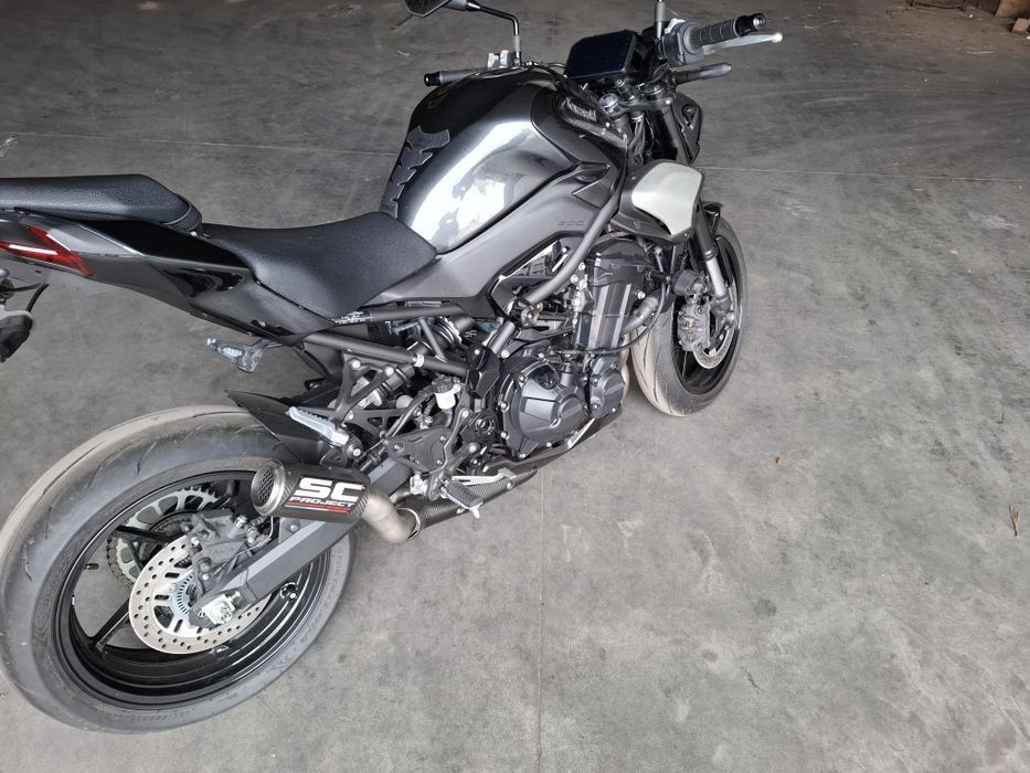 Kawasaki Z900 nova de 7/2025