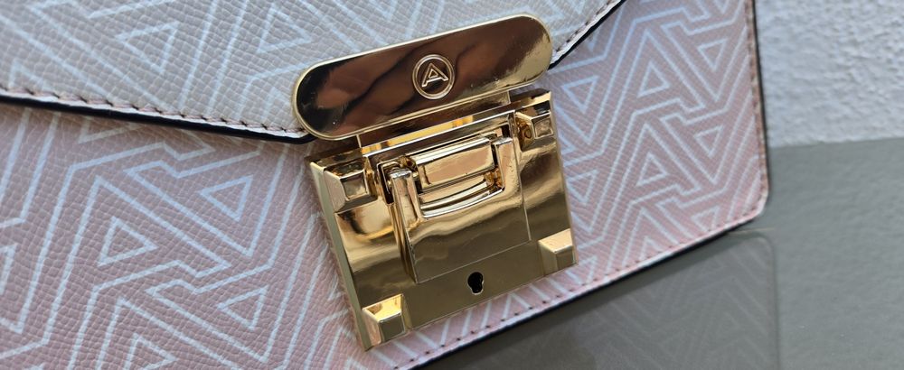 Bolsa Pink quadrada Aldo