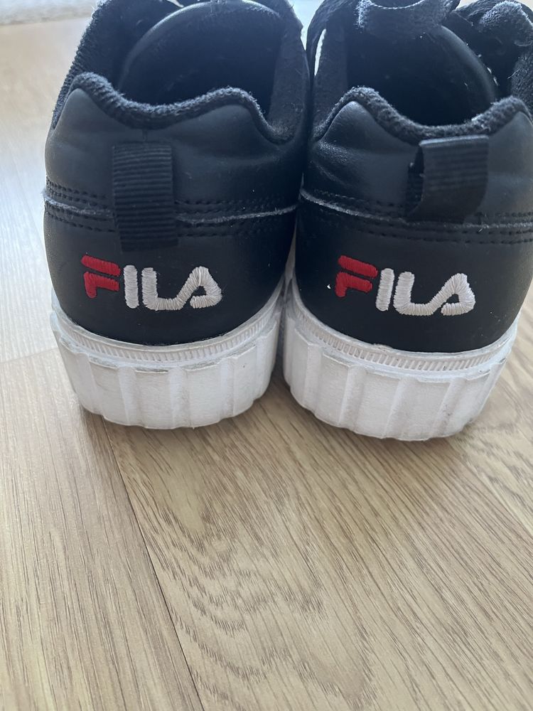 Adidasy Fils r.34