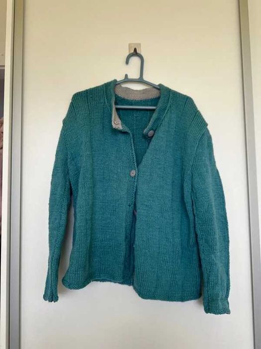 Sweter ręcznie robiony