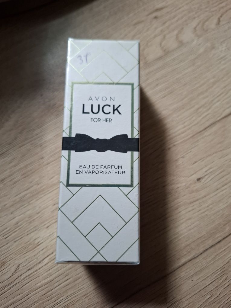 Nowe perfumy damskie Avon Luck 30ml