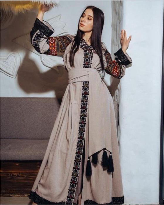 Вишита сукня, вишиванка