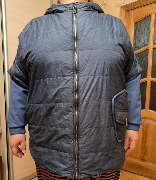 Продам куртку в хорошем состоянии