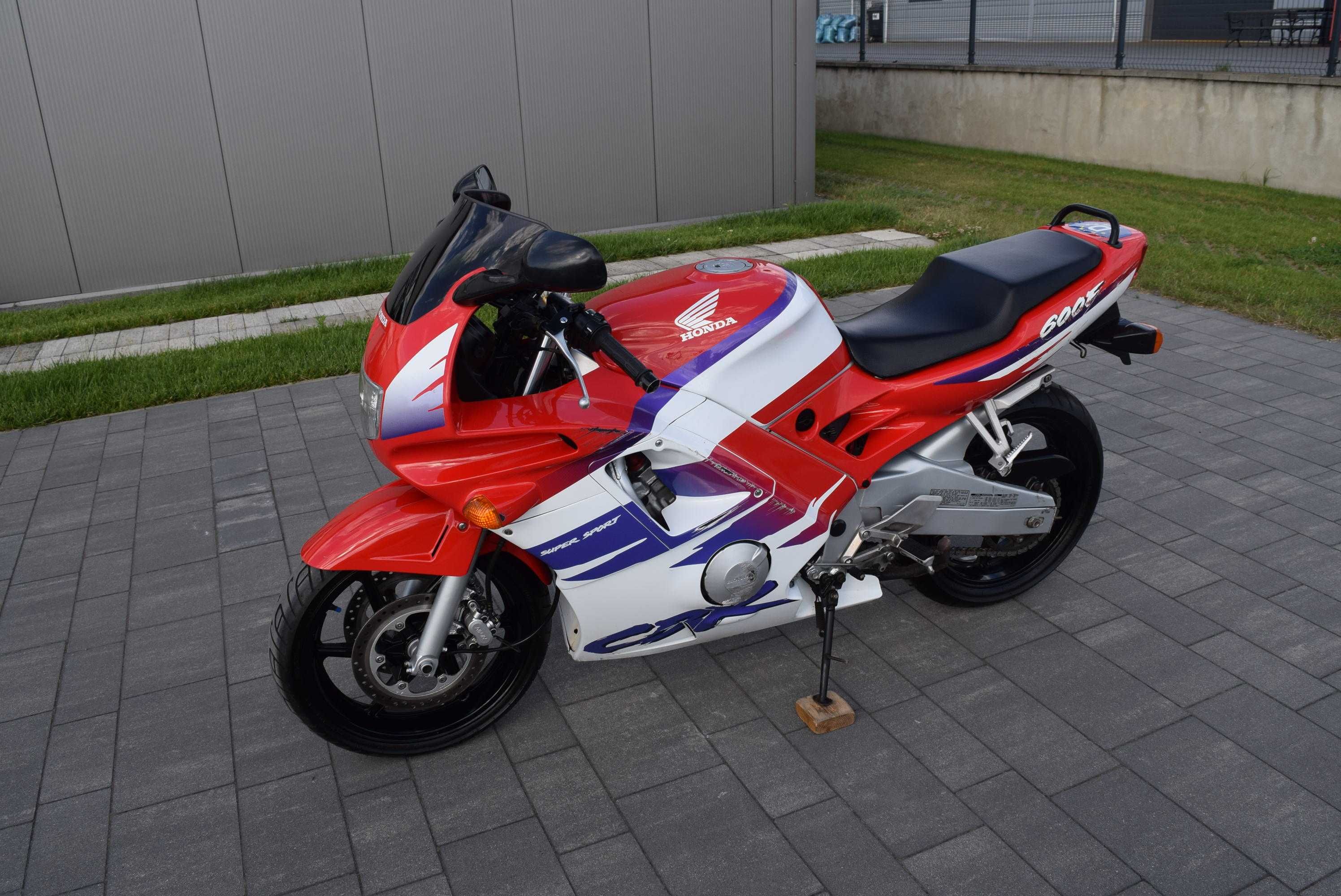 Honda CBR 600 F oryginalny ładny stan, 2 ręka z niemiec ***