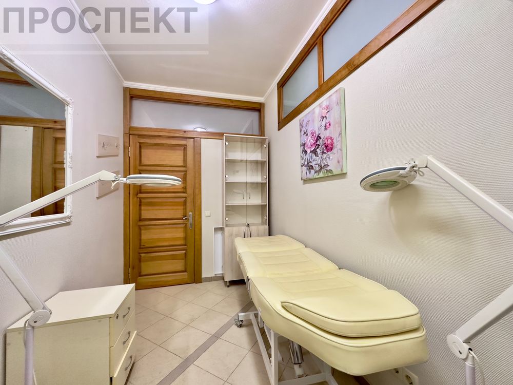 Здам кабінет для майстра маникюра вул. Харківська( Центр).