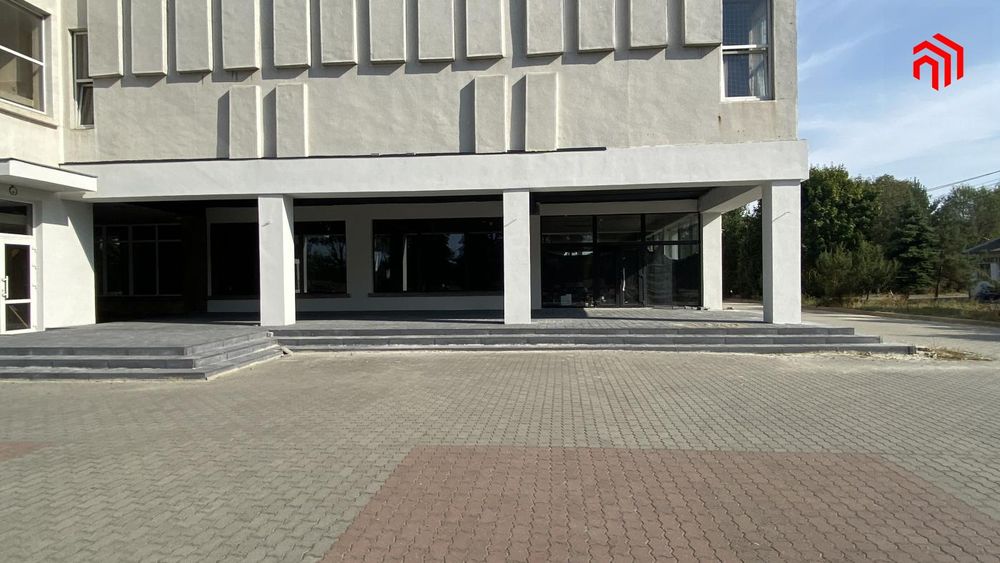 Без комісії! Оренда фасадної комерційної площі