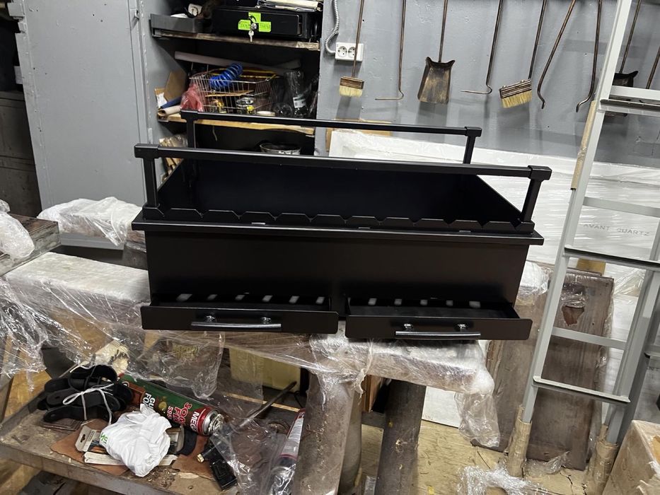 Мангал в камін з регулюванням висоти