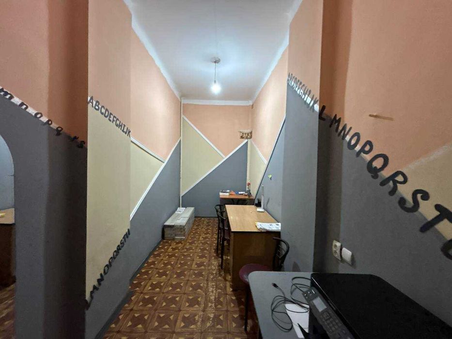 Оренда комерційного приміщення — 220 м² район Шерстянка