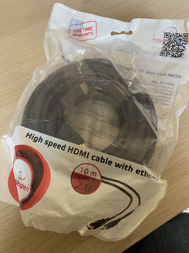 Cabo HDMI fom 10 metros novo na embalagem