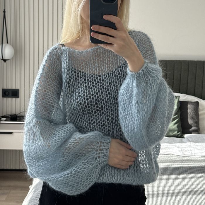 Светр мохеровий ручна робота легкий невагомий павутинка блакитний вовн