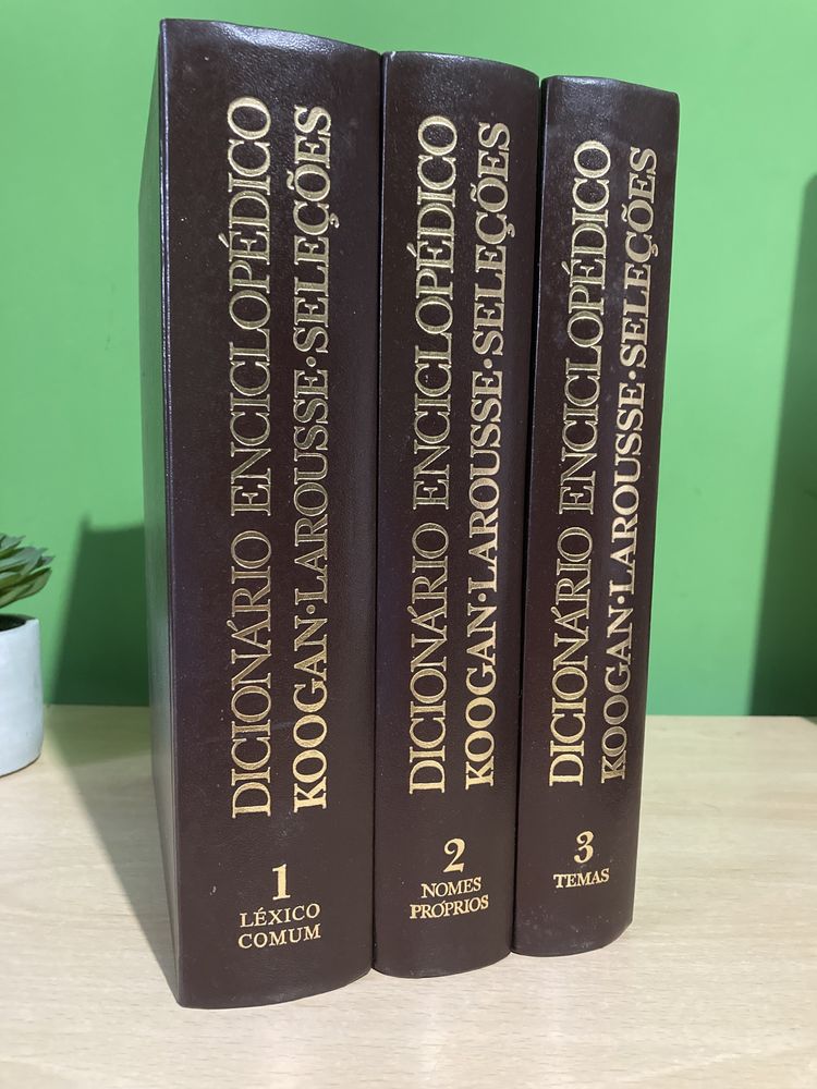 Livros Enciclopédico Koogan Larousse