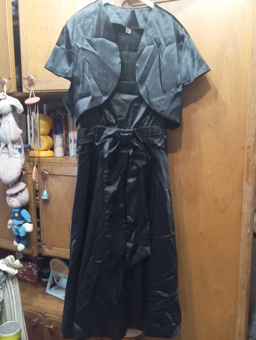 Шёлковое платье с болеро р.40 (М) одето раз на банкет
