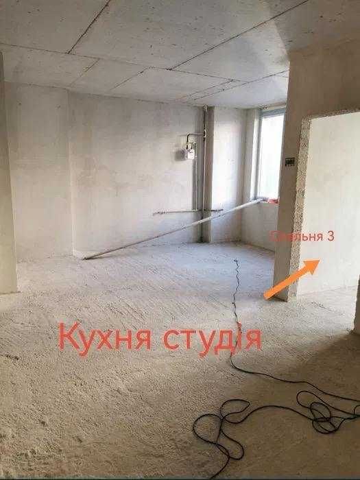 Продається 3 к.квартира - під ремонт! Паркова Алея