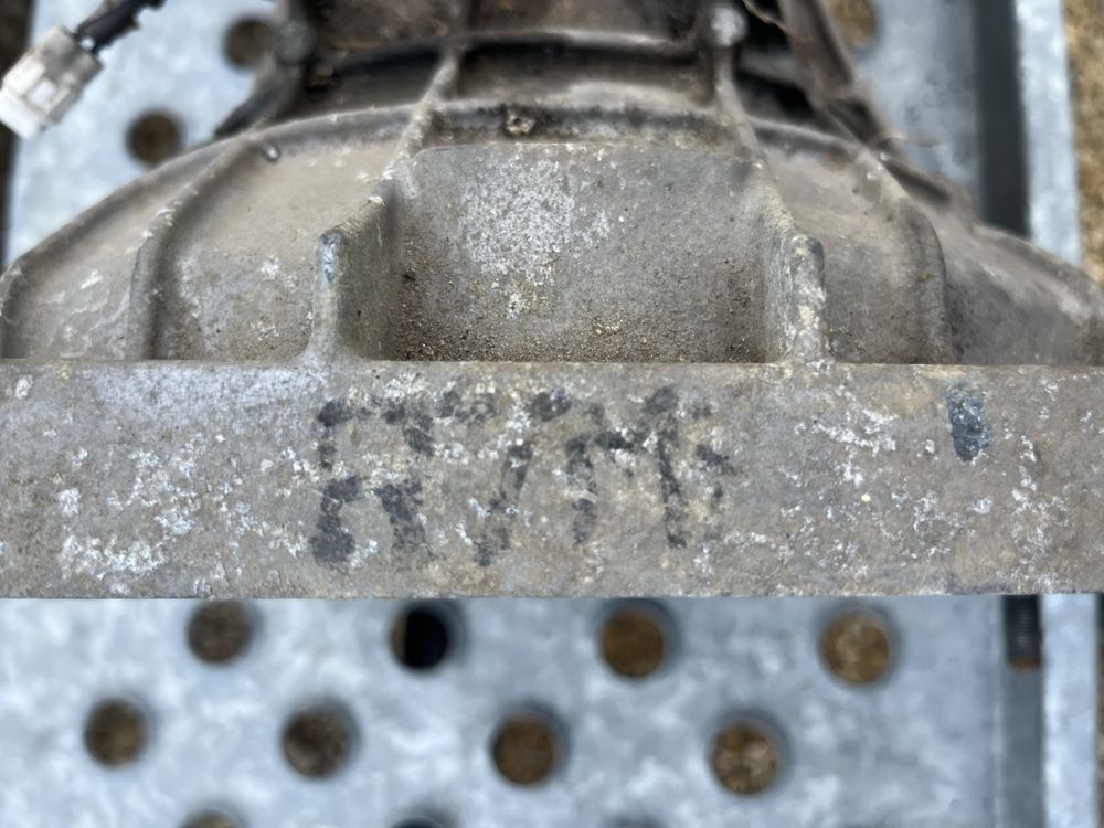 Suzuki jimny skrzynia biegow. 1.3 dohc r7me