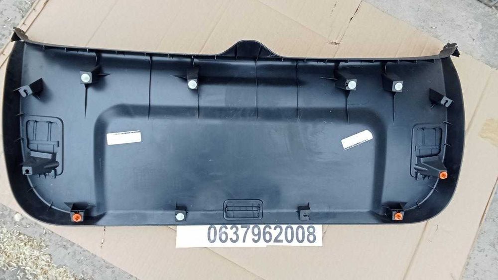 накладка крышка багажника Mitsubishi Outlander Sport ASX 10-22