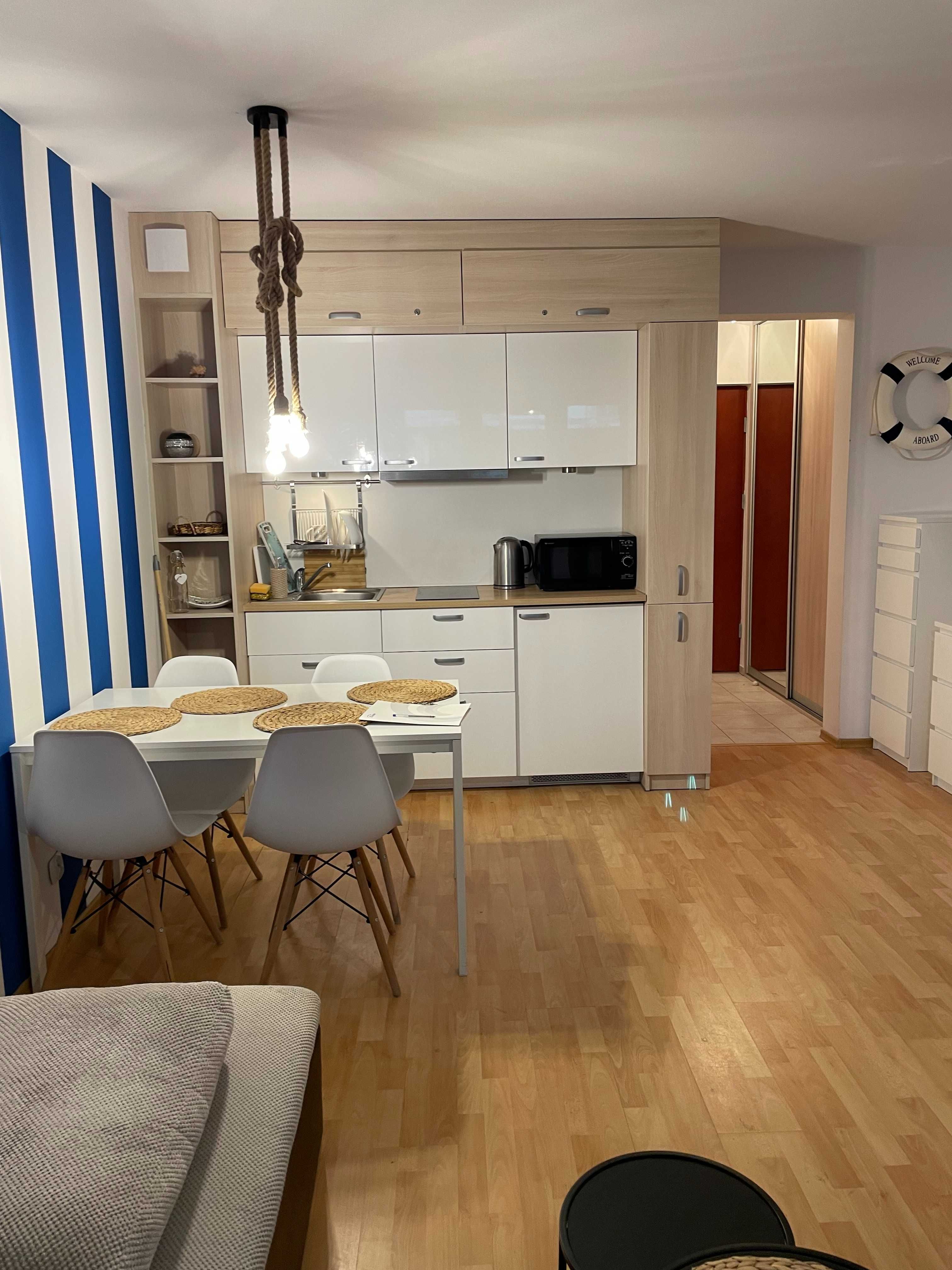 WOLNY !  Apartament BLISKO PLAŻY -  nawet dla 4 osób  200 m od plaży
