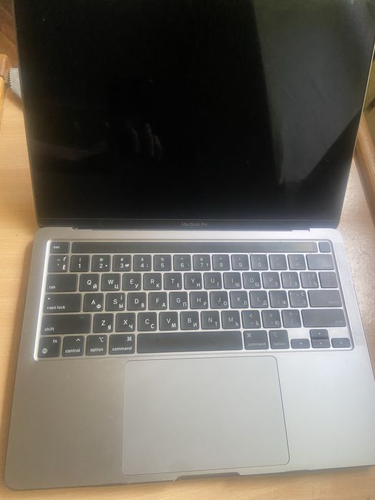 MacBook pro 13 2022