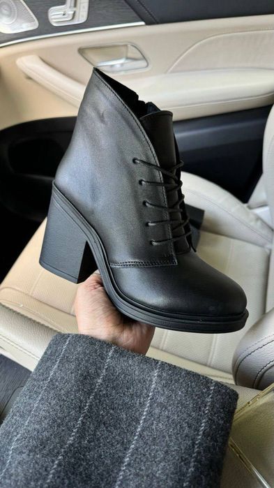 Черевики зимові натуральні жіночі. Женские зимние ботинки