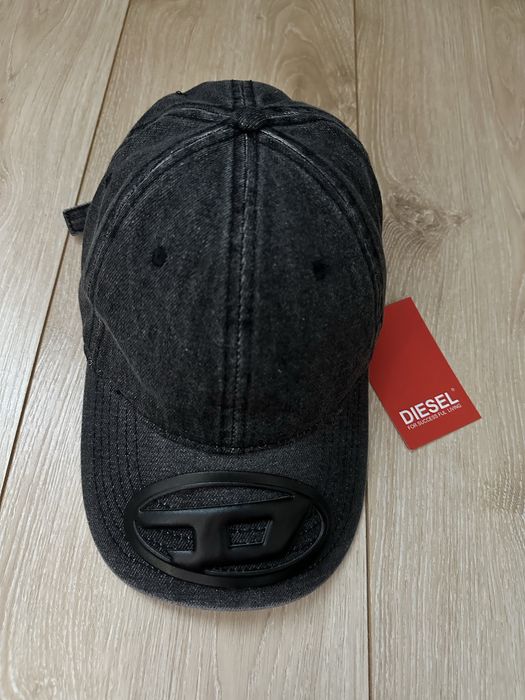 кепка diesel нова