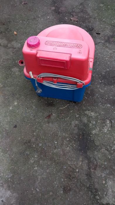 Продам стиральну машинку "Харківянка. З пластіковог матерьялу.